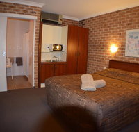 Acacia Motor Inn - Getaway Accommodation