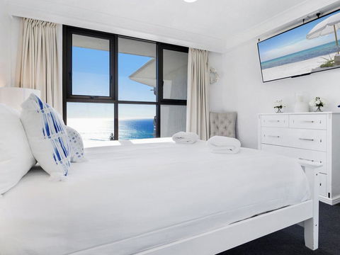 Acapulco 2 Bed Ocean View Surfers Paradise - Getaway Accommodation 3