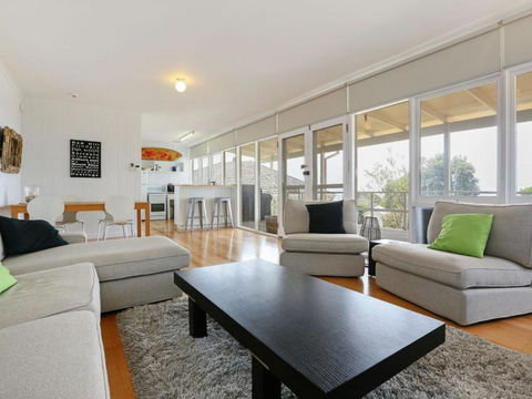 DROMANA BEACH SHACK - Getaway Accommodation 3