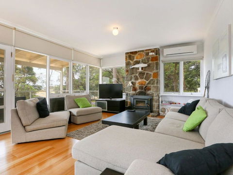 DROMANA BEACH SHACK - Getaway Accommodation 0