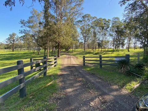 Dungog Farmstay - Kingaley - Getaway Accommodation 3