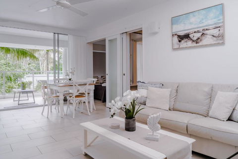 DRIFT PALM COVE- Private 2 Bed -Apartment 2204 - Getaway Accommodation 2