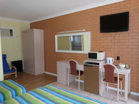 Fullarton Motor Lodge - Getaway Accommodation 2