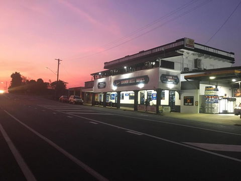 Goondihill Hotel - Getaway Accommodation 0