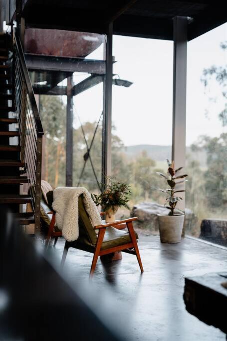Grand Designs Eco Bush Retreat - Getaway Accommodation 3