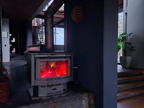 Grand Designs Eco Bush Retreat - Getaway Accommodation 2