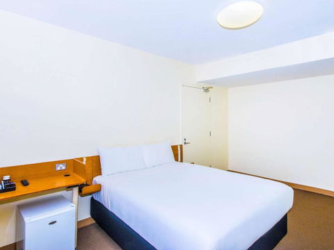 Ibis Budget Sydney Olympic Park - Getaway Accommodation 3