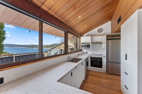 Ibis On Lake Jindabyne - Getaway Accommodation 2