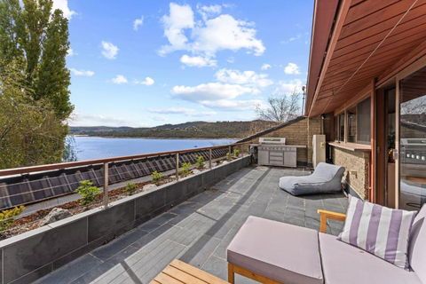Ibis On Lake Jindabyne - Getaway Accommodation 1