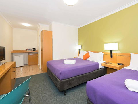 Ibis Styles Geraldton - Getaway Accommodation 3