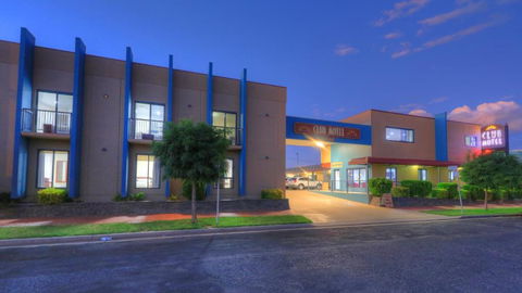 INVERELL RSM CLUB MOTEL - Getaway Accommodation 0