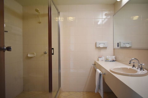 Admiral Motel Bunbury - Getaway Accommodation 3