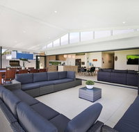 Adriatic Jervis Bay - 2 Min Walk to Beach - Family Friendly - Getaway Accommodation