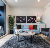 Air Conditioned One Bedroom with Pool Close To CBD - Getaway Accommodation