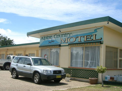 Alpine Country Motel - Getaway Accommodation 0