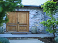 Amaroo - modern luxurious and chic