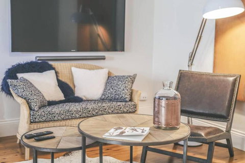 Ambrose On Byng - Central Location W/ 2 Bathroom - Getaway Accommodation 2