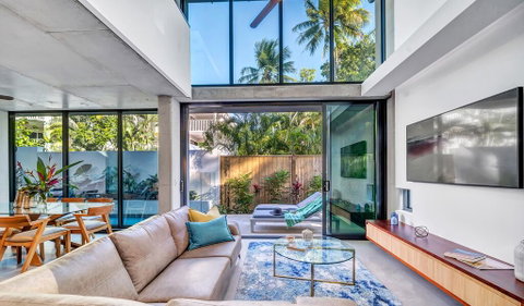 Aria Port Douglas Villas - Getaway Accommodation 1