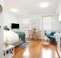 Art Deco Designer Studio in Lewisham - Getaway Accommodation