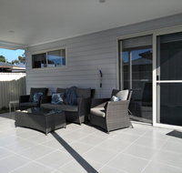 Ashley's retreat Short walk to beach - Getaway Accommodation