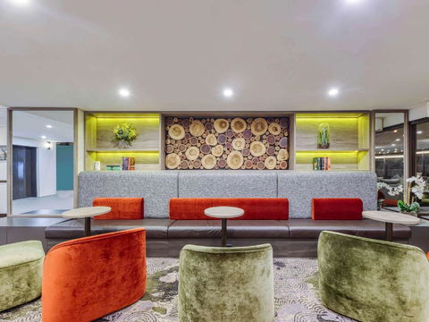 Mercure Penrith - Getaway Accommodation 3