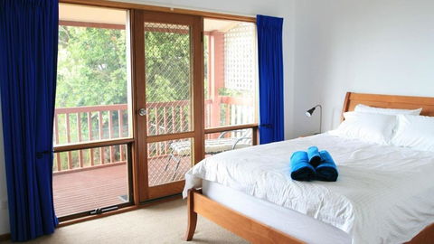 Ocean Blue KI. Absolute Ocean Front, Free WiFi - Getaway Accommodation 1