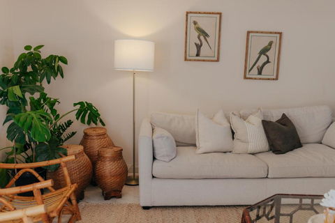 Pet Friendly Townhouse - Getaway Accommodation 0