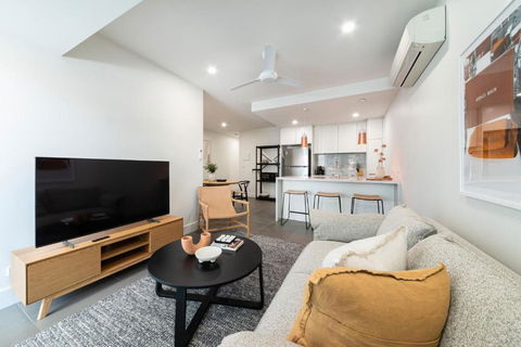 Piccolo By The Beach - Getaway Accommodation 0