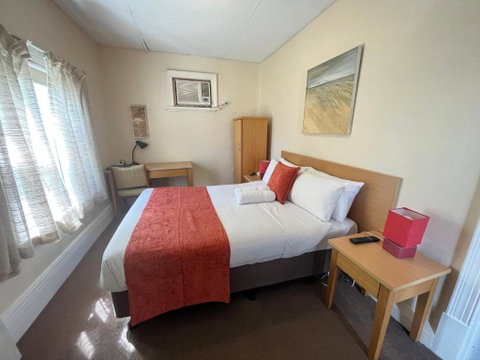 Princes Lodge Motel - Getaway Accommodation 2