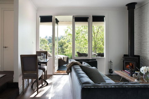 Provence Spa Villa 2 - Getaway Accommodation 3