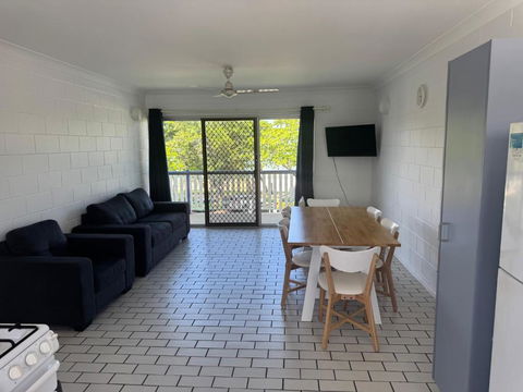 QCWA K P Units - Getaway Accommodation 1