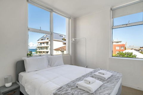 Quaint 1BD On The Doorstep Of Manly Beach - Getaway Accommodation 1