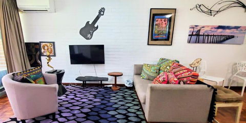 Quaint & Tranquil Subiaco 1 Bedroom Apartment - Getaway Accommodation 3