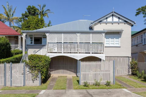 Quaint & Cosy 1 Bedroom Apartment In Queenslander. - Getaway Accommodation 1