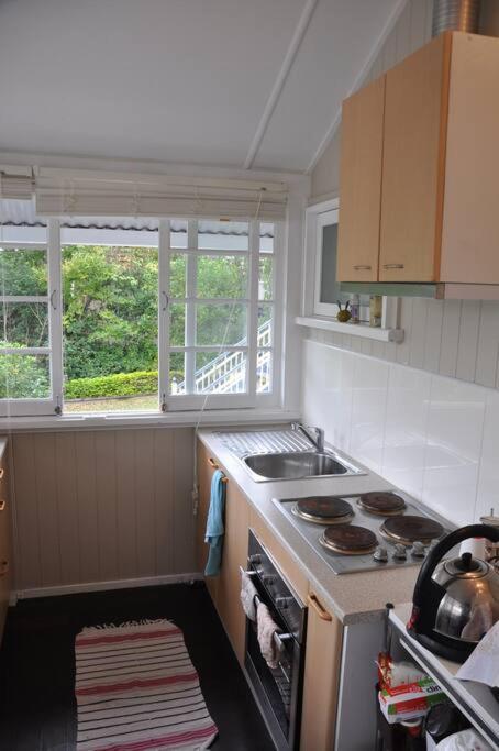Quaint & Cosy 1 Bedroom Apartment In Queenslander. - Getaway Accommodation 3