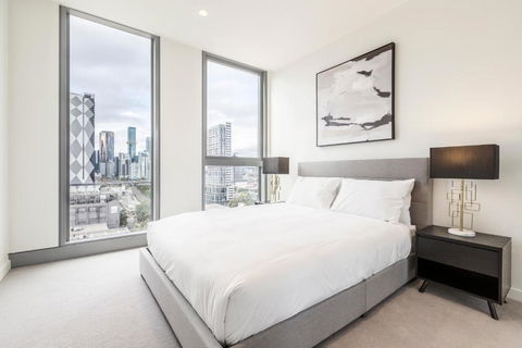 Quaint Stylish Hideout In Trendy South Melbourne - Getaway Accommodation 3