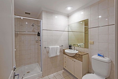 Quality Apartments Adelaide Central - Getaway Accommodation 3
