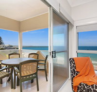 Avalon 3 - views to die for - across the road from convent beach - Getaway Accommodation