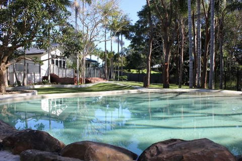 Away On Belongil Fields - Getaway Accommodation 1