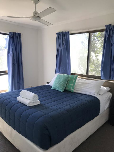 Bargara Beach Motor Inn - Getaway Accommodation 1