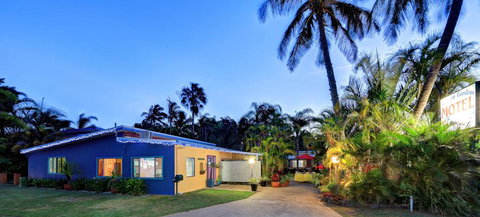 Bargara Gardens Boutique Villas - Getaway Accommodation 2