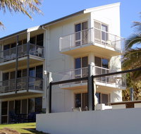 Bargara Shoreline Apartments - Getaway Accommodation
