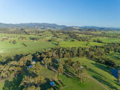 Barrington Riverside Cottages - Getaway Accommodation 3