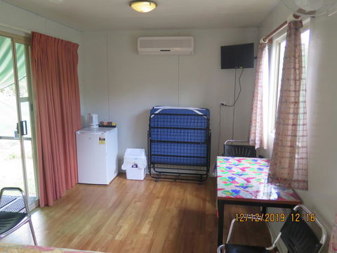 Batchelor Holiday Park - Getaway Accommodation 0