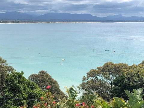 Bay Beach House - Getaway Accommodation 0