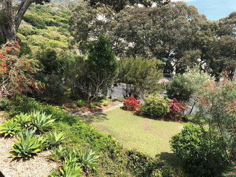 Bay Beach House - Getaway Accommodation 1