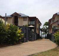 Beach House Apartment 1 - Getaway Accommodation