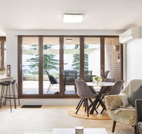Beachfront Manly Apartment With Parking and Balcony - Getaway Accommodation