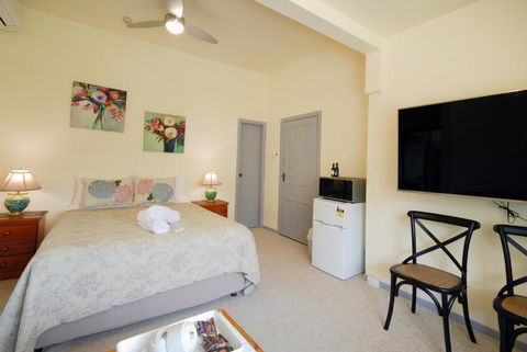 Riverview Boutique Motel - Getaway Accommodation 0
