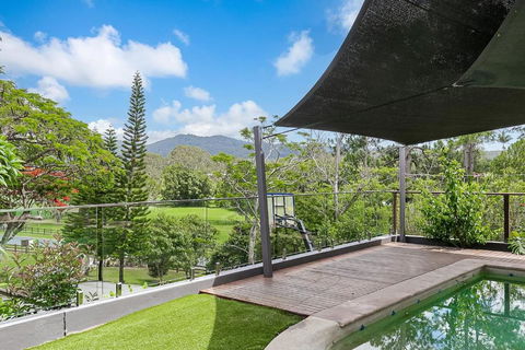 Riverview Homestead - Bring The Boat! - Getaway Accommodation 3